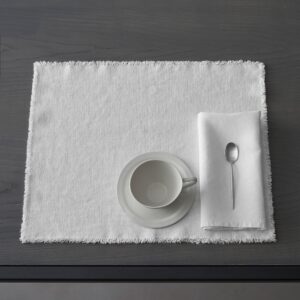 Casual Abstract Textile Accent for Dining Tables